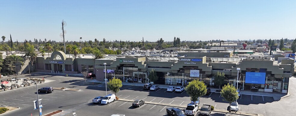 Primary Photo Of 21 E Shaw Ave, Fresno Unknown For Lease