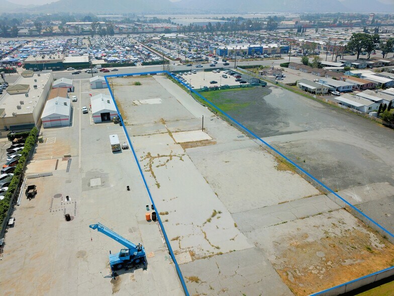 More Photos Of 17514 Valley Blvd, Bloomington Land For Sale