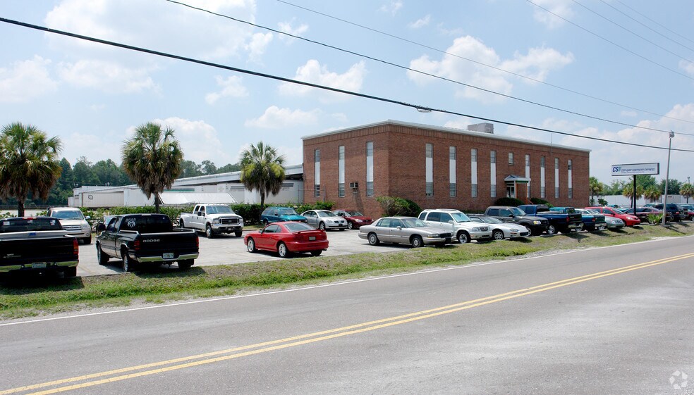 More Photos Of 500 Ellis Rd N, Jacksonville Warehouse For Lease