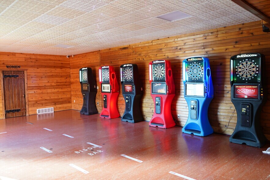 More Photos Of 616-618 Main St, Miles City Bar For Sale