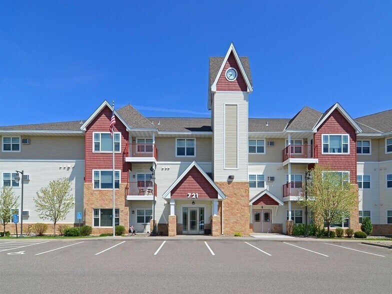 More Photos Of 721 Lake Susan Dr, Chanhassen Apartments For Sale