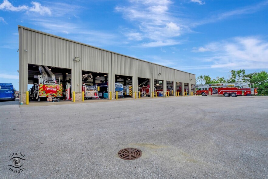 More Photos Of 10203 191st St, Mokena Warehouse For Sale