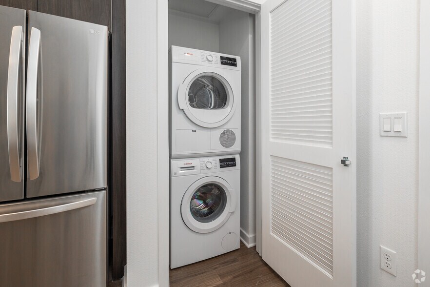 More Photos Of 800-808 S Western Ave, Los Angeles Multifamily For Sale