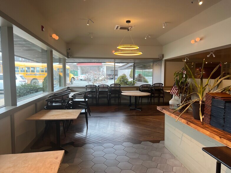 More Photos Of 2071 NY-52, Liberty Fast Food For Sale