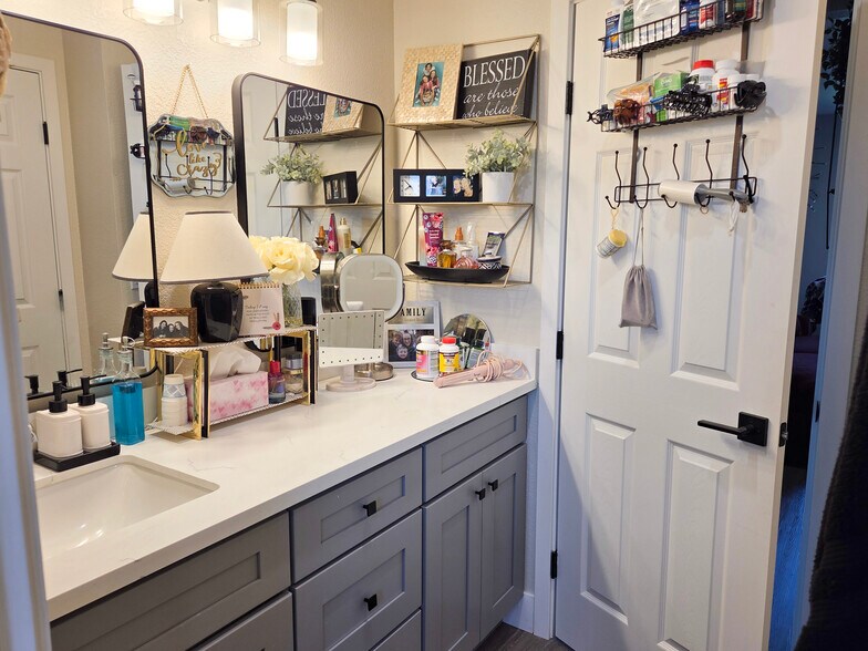 More Photos Of 4015 Hoen Ave, Santa Rosa Apartments For Sale