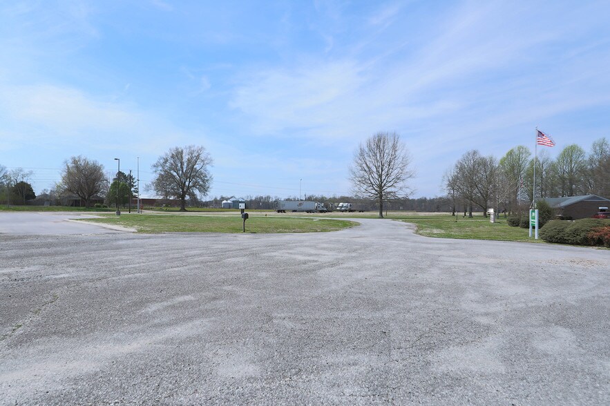 More Photos Of 198 Hunt St, Dresden Land For Sale