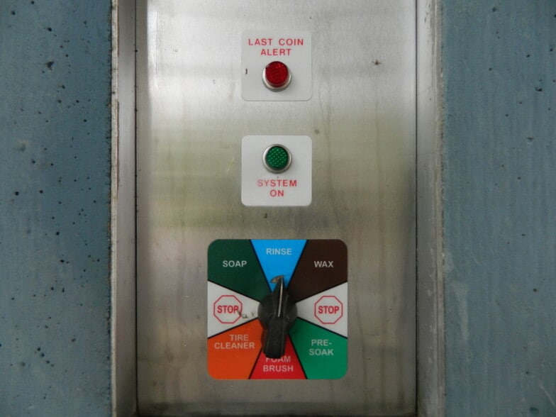 More Photos Of 37521 Green St, New Baltimore Carwash For Sale