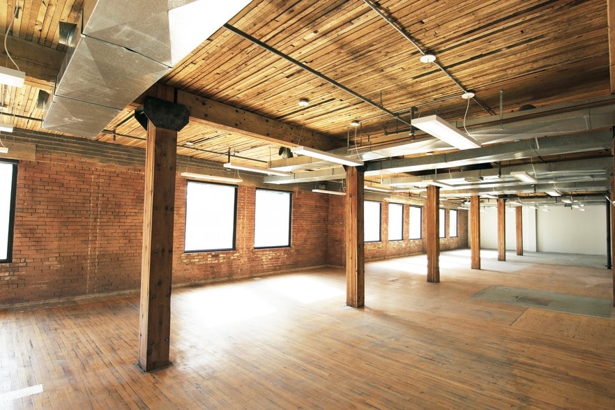 More Photos Of 605 11 Ave SW, Calgary Office For Lease