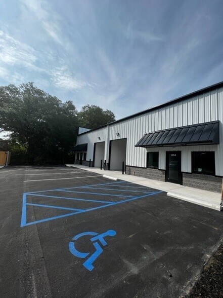 Primary Photo Of 625 Treeland Dr, Ladson Light Distribution For Lease