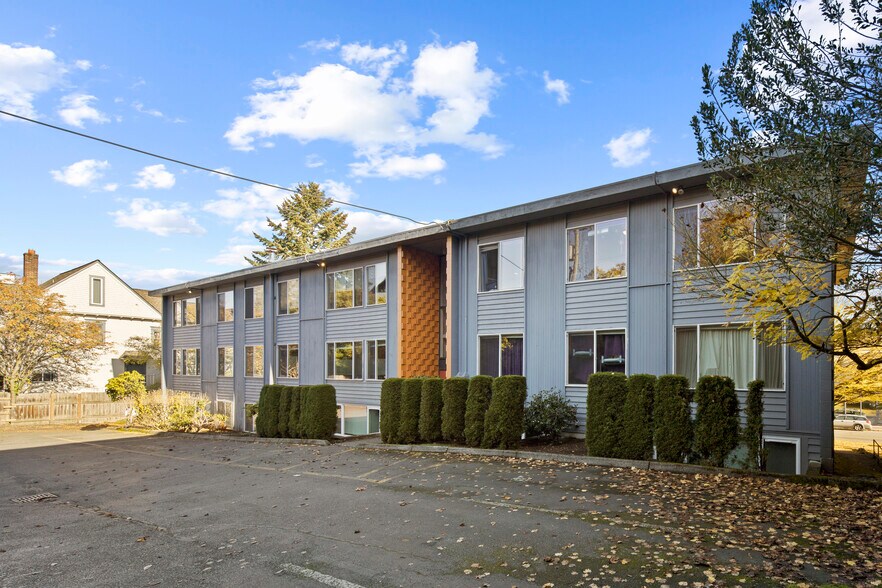 More Photos Of 507 19th Ave E, Seattle Apartments For Sale