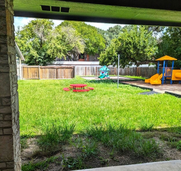 More Photos Of 5430 Timberhill, San Antonio Daycare Center For Lease