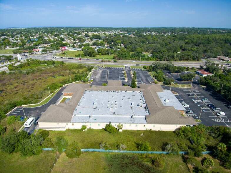 More Photos Of 9912 Little Rd, New Port Richey Medical For Lease