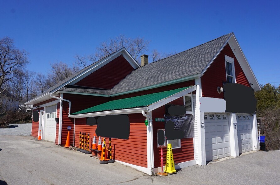 More Photos Of 16-18 Lincoln St, Essex Junction General Retail For Sale