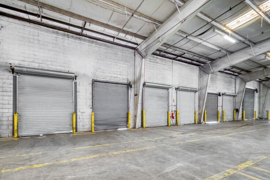 More Photos Of 3314 Dug Gap Rd rd, Dalton Manufacturing For Sale