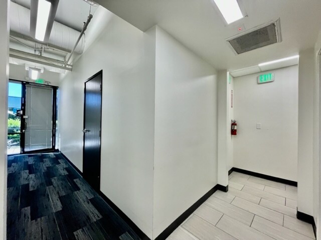 More Photos Of 4611 Teller Ave, Newport Beach Medical For Lease