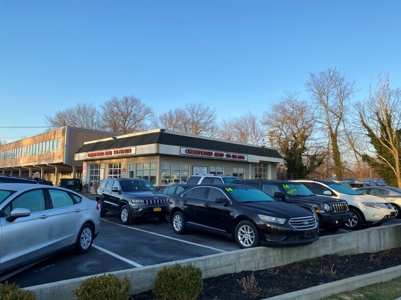 More Photos Of 1386 Wantagh Ave, Wantagh Auto Repair For Sale