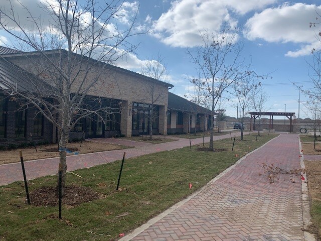 More Photos Of 13024 Dallas Pky, Frisco Medical For Sale