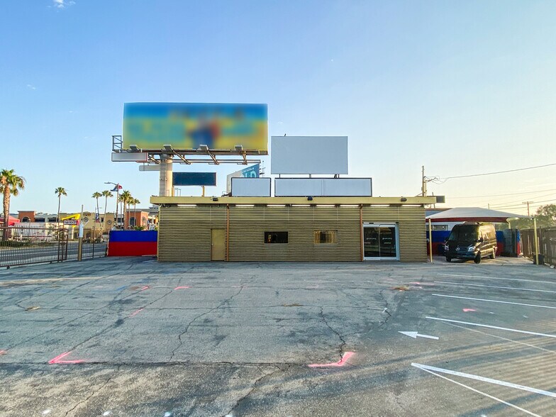More Photos Of 9216 Sepulveda blvd, Los Angeles General Retail For Sale