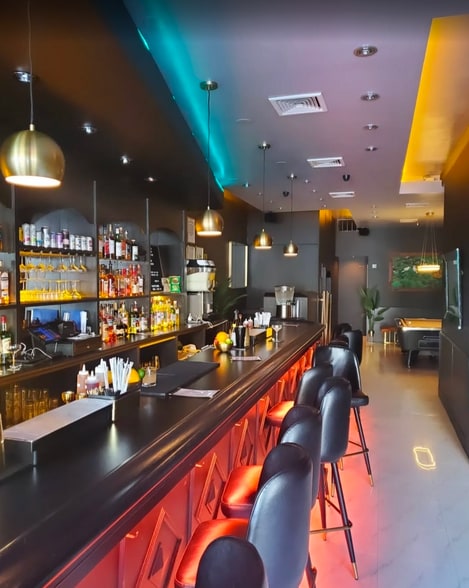 More Photos Of 464 Onderdonk Ave, Flushing Storefront Retail Residential For Lease