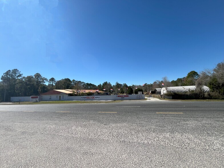More Photos Of 481 Us-17, Palatka Freestanding For Sale