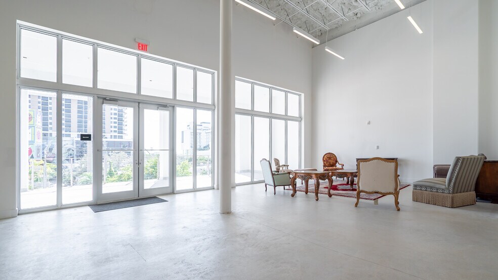 More Photos Of 26 NE 25th St, Miami Loft Creative Space For Lease