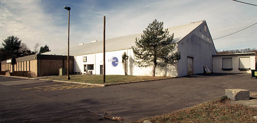 More Photos Of 1235 Rt 23, Wayne Warehouse For Lease