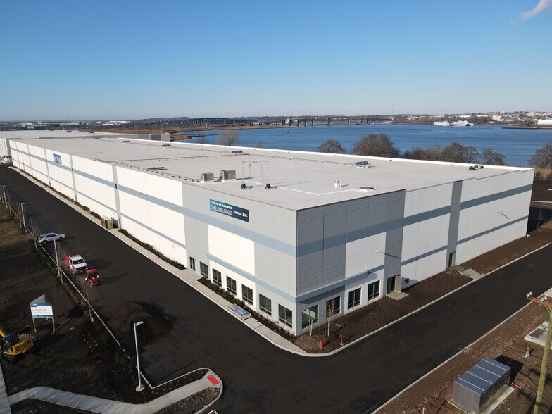 More Photos Of 111 Main St, South Amboy Industrial For Lease