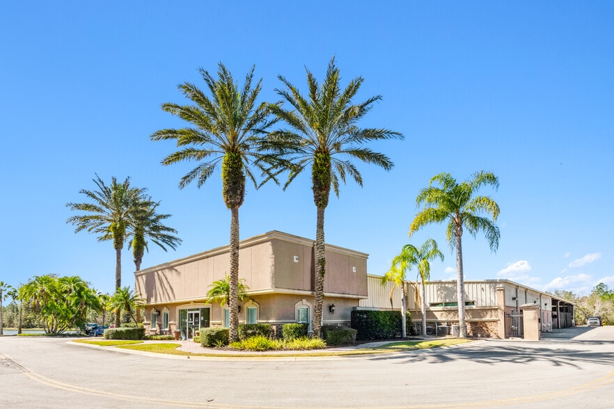 More Photos Of 3235 N State St, Bunnell Industrial For Lease