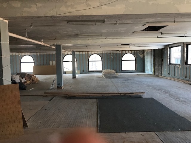 More Photos Of 1095 Main St, Springfield Office For Lease