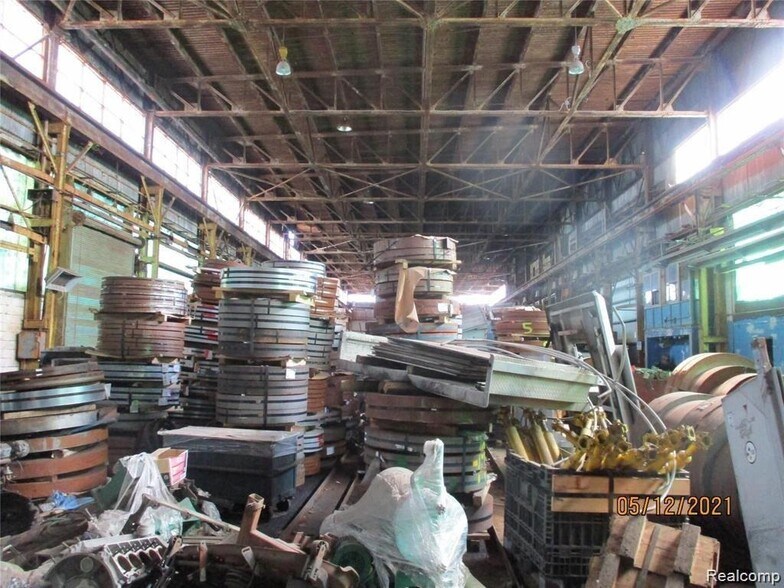 More Photos Of 7170 E McNichols Rd, Detroit Manufacturing For Sale