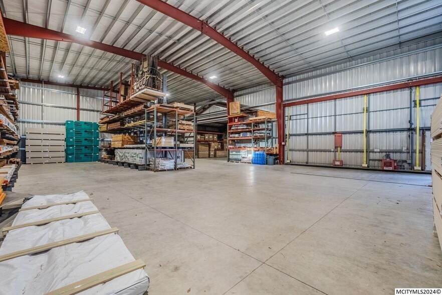 More Photos Of 390 E US Highway 18, Garner Showroom For Sale