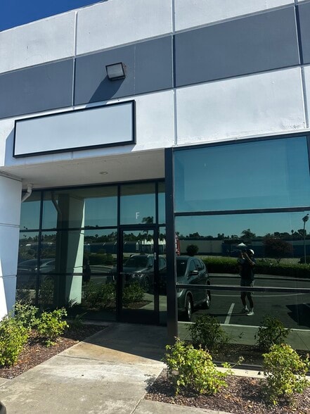 More Photos Of 2600 Temple Heights Dr, Oceanside Manufacturing For Lease