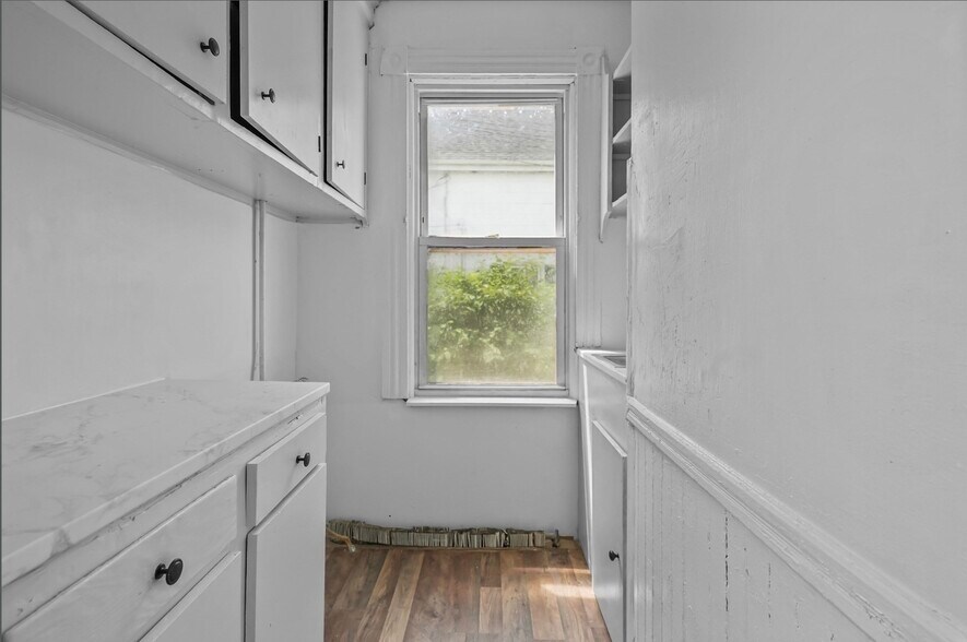 More Photos Of 49-51 County St, New Bedford Apartments For Sale