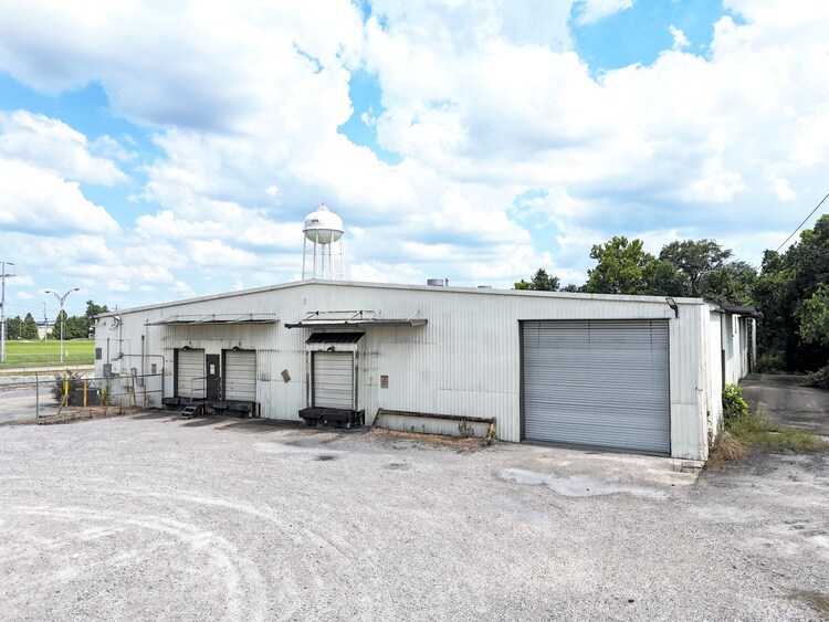 More Photos Of 3080 Rosenwald Rd, Baton Rouge Freestanding For Lease