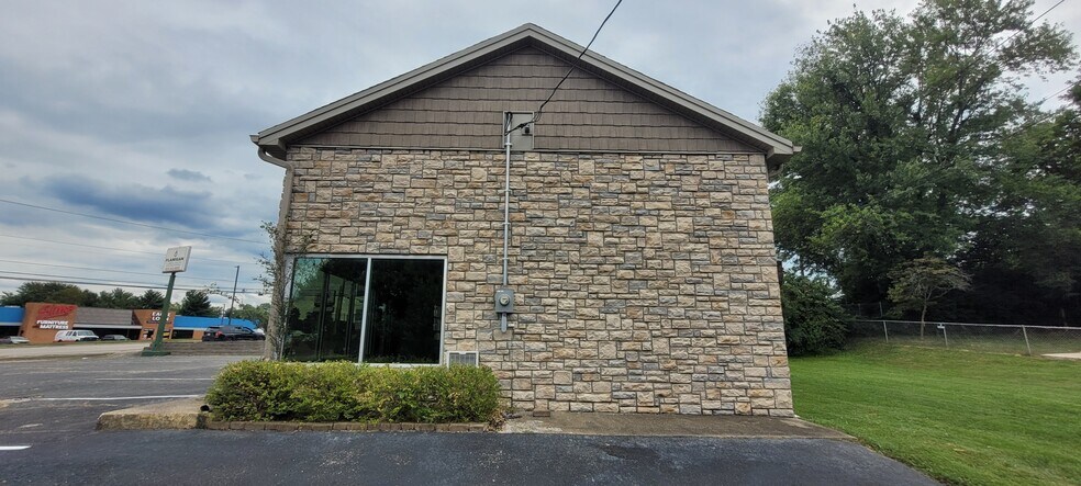 More Photos Of 7800 Dixie Hwy, Florence Auto Repair For Sale