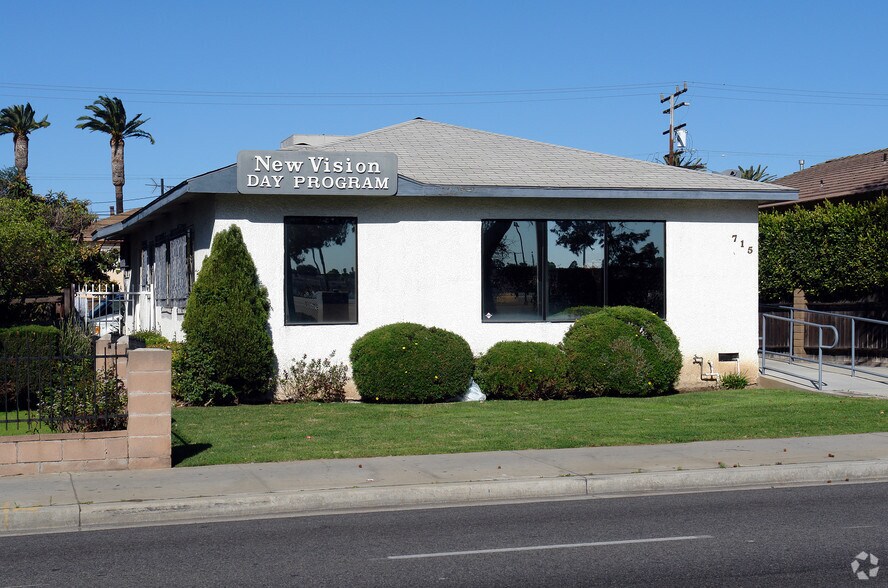 More Photos Of 715 S Prairie Ave, Inglewood Daycare Center For Lease