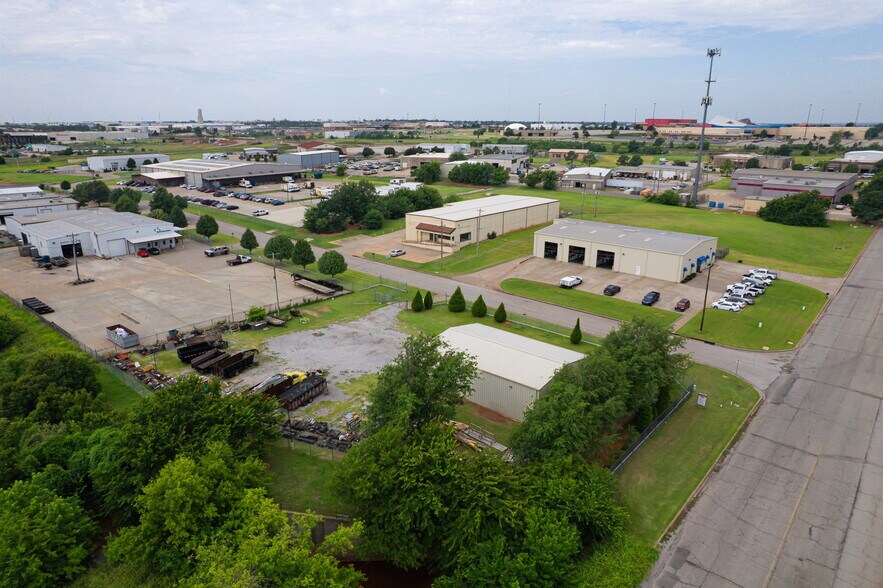 More Photos Of 6712 Pat Ave, Oklahoma City Industrial For Sale