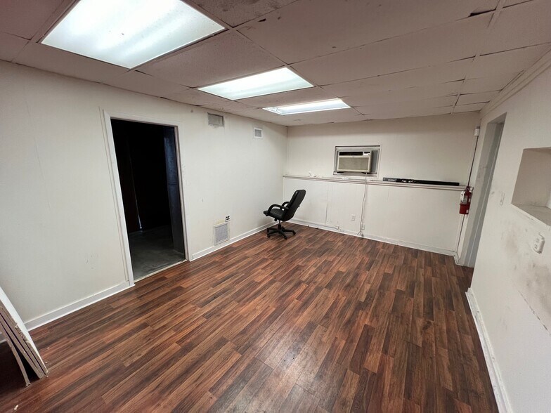 More Photos Of 3426 S Military Trl, Lake Worth Auto Repair For Sale