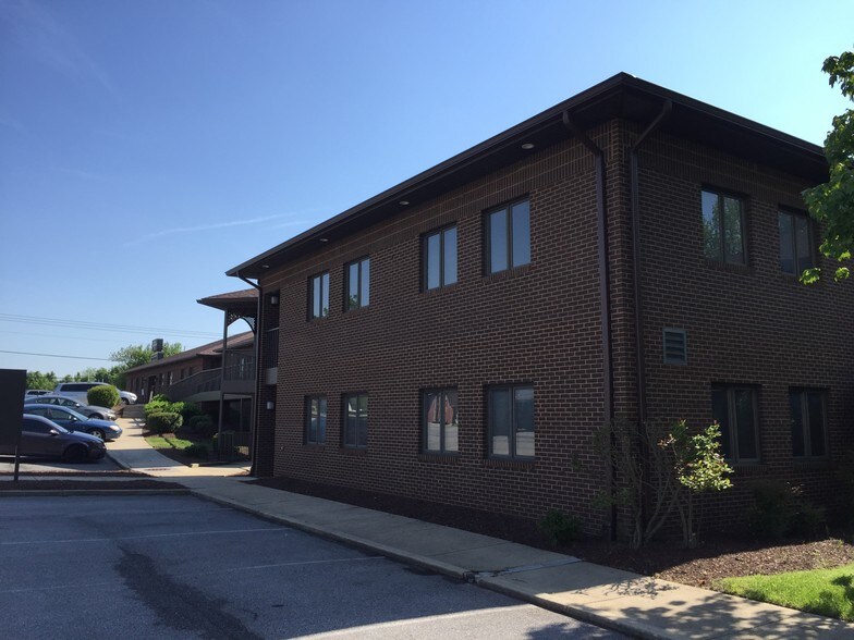 More Photos Of 3825 Leonardtown Rd, Waldorf Office For Lease