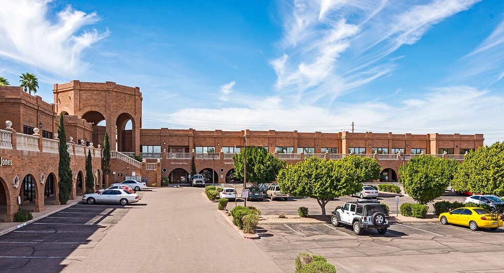 More Photos Of 8010 E McDowell Rd, Scottsdale Office For Lease