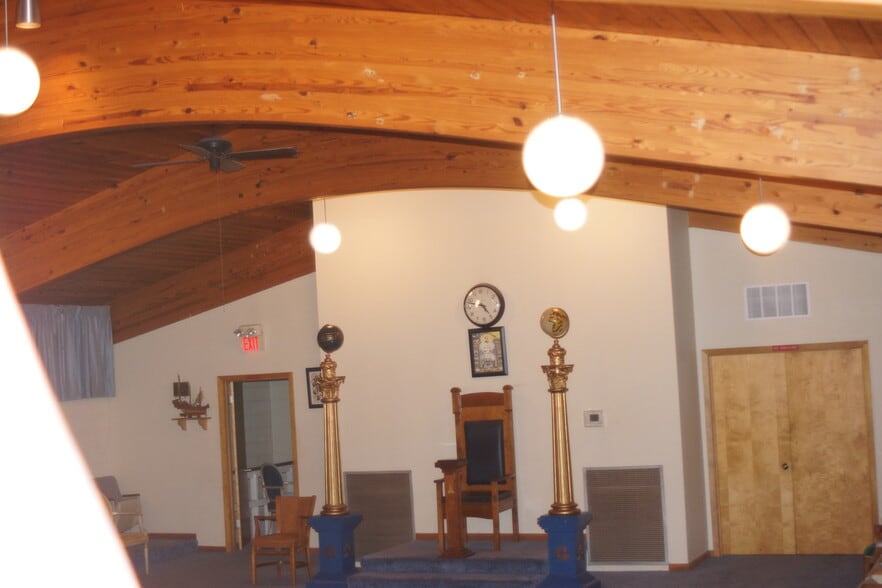 More Photos Of 13417 W 94th St, Lenexa Lodge Meeting Hall For Sale