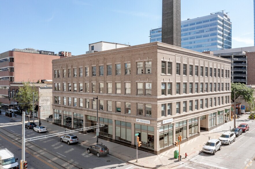 More Photos Of 756 N Milwaukee St, Milwaukee Office For Lease