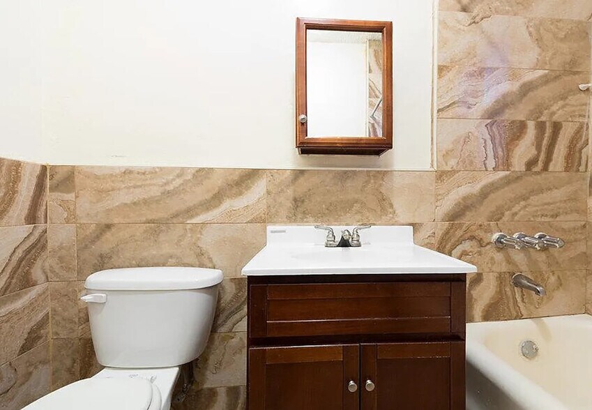 More Photos Of 1116-1120 Anna St, Elizabeth Apartments For Sale