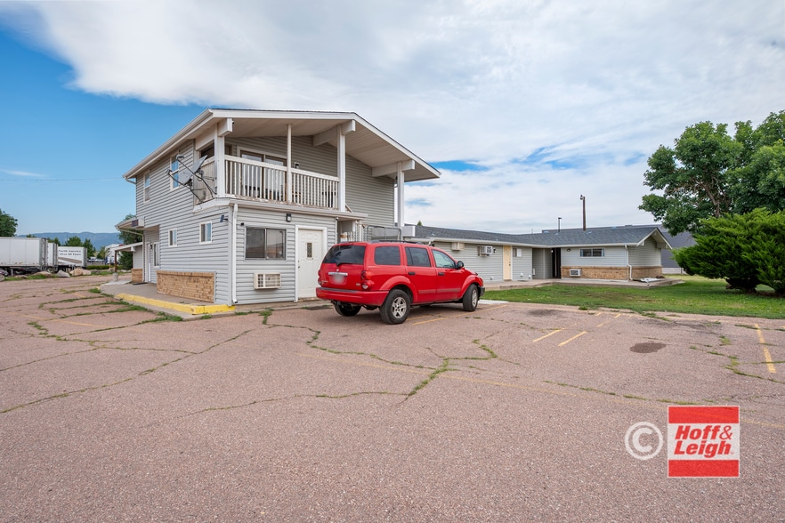 More Photos Of 650 Champlin Dr, Fountain Hotel For Sale