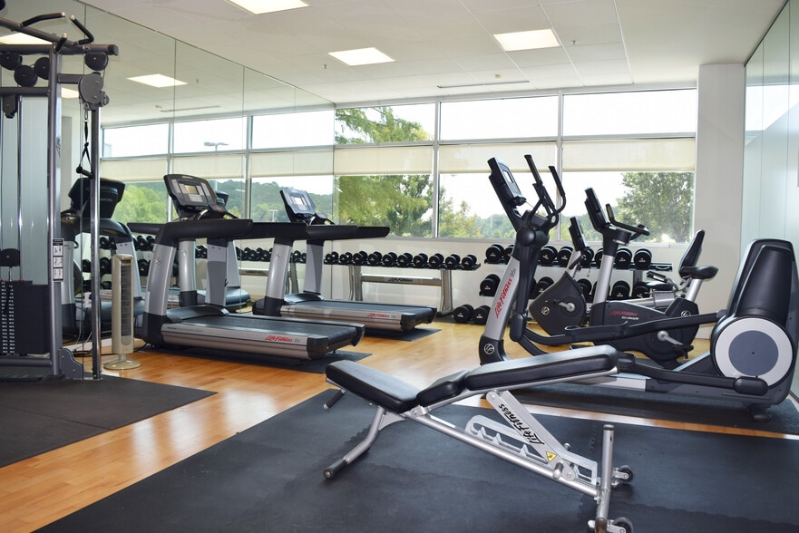 More Photos Of 355 Ledgelawn Dr, Conway Office For Lease