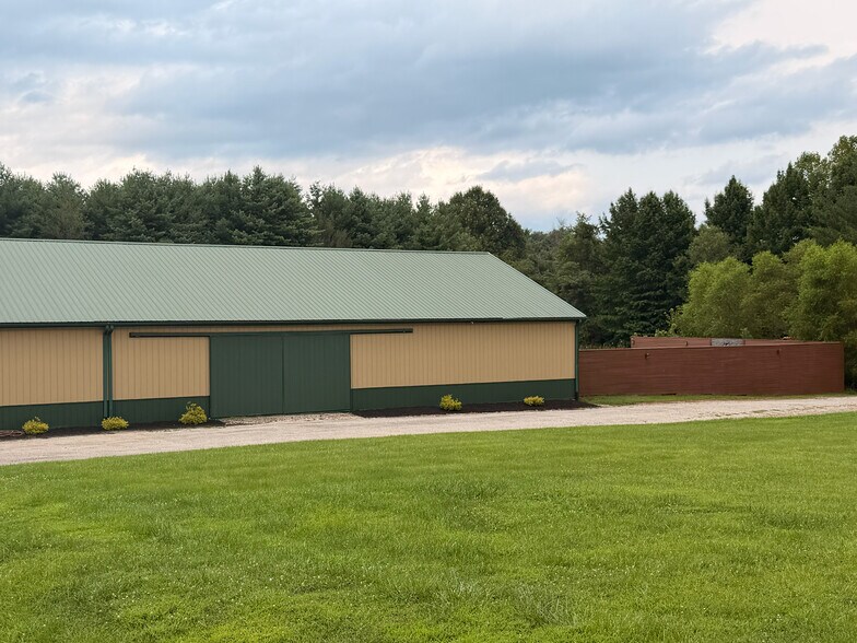 More Photos Of 273 Tackett Ln, Piketon Lodge Meeting Hall For Sale