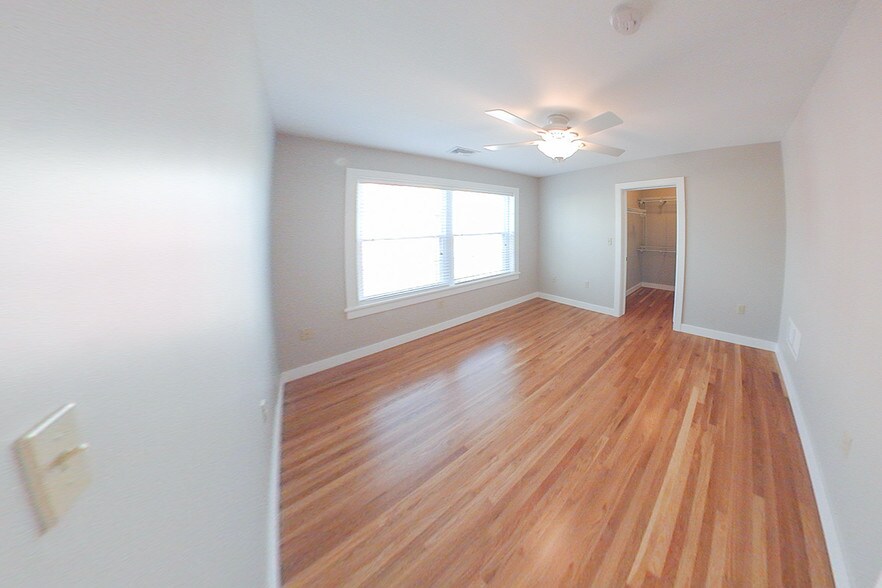 More Photos Of 123 Garrett Ave, Bryn Mawr Apartments For Sale