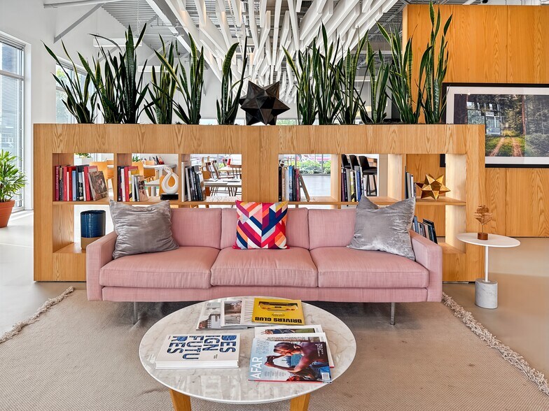 More Photos Of 4100 Market St, Huntsville Coworking Space