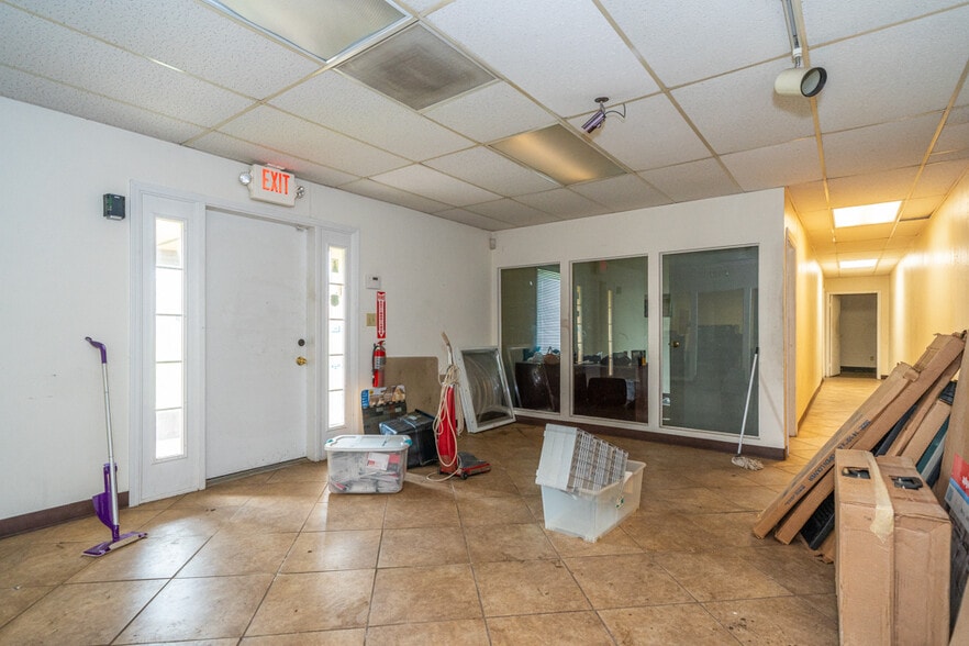 More Photos Of 3380 Successful Way, Dayton Office For Sale