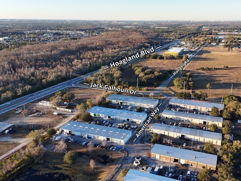 Primary Photo Of 1016 American Way, Kissimmee Industrial For Sale